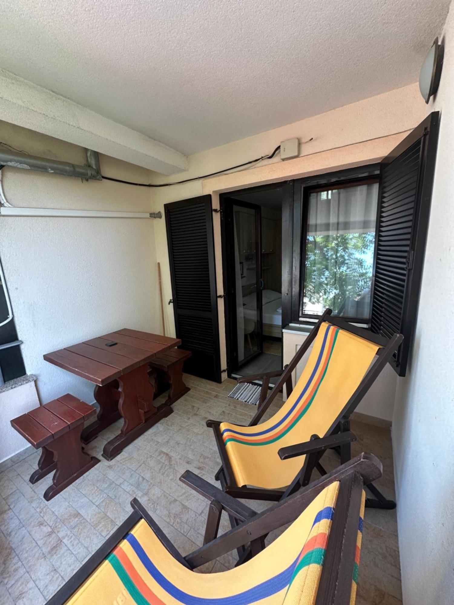 Studio Apartman Stefanija Selce Exterior photo