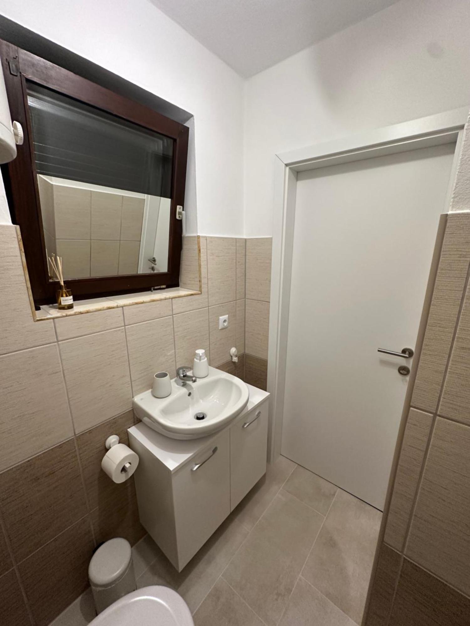 Studio Apartman Stefanija Selce Exterior photo