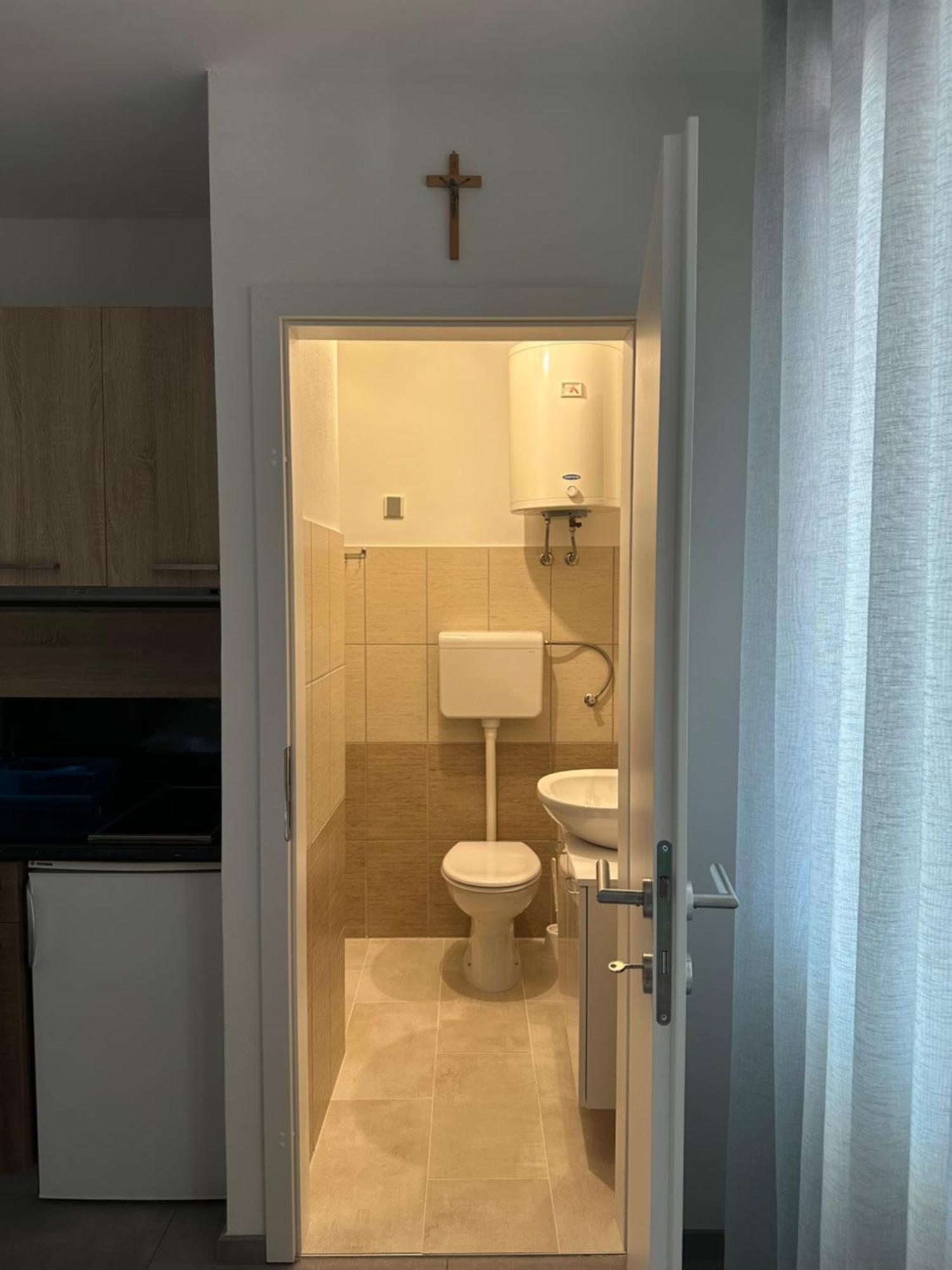 Studio Apartman Stefanija Selce Exterior photo