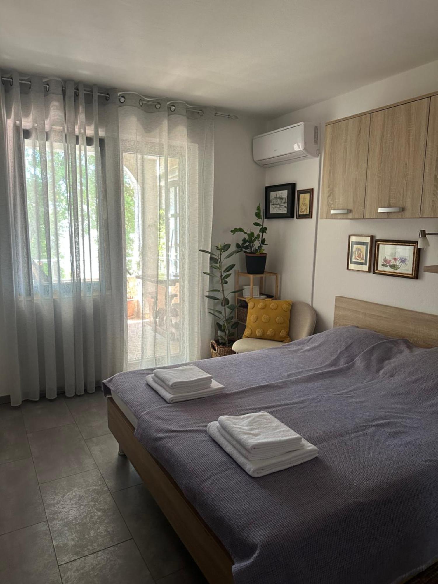 Studio Apartman Stefanija Selce Exterior photo